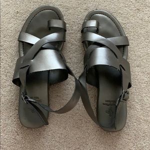 Simply Vera Wang Sandals